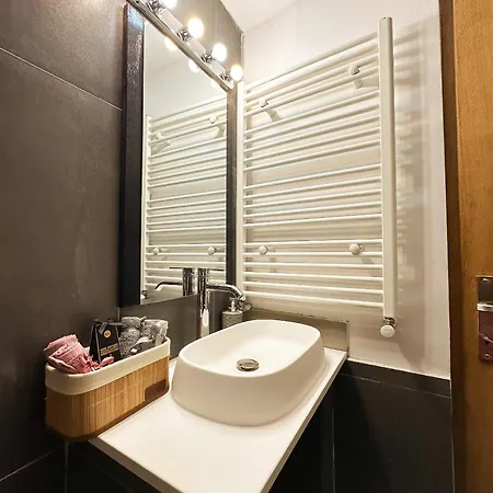 Saturn Lux Apartment Craiova